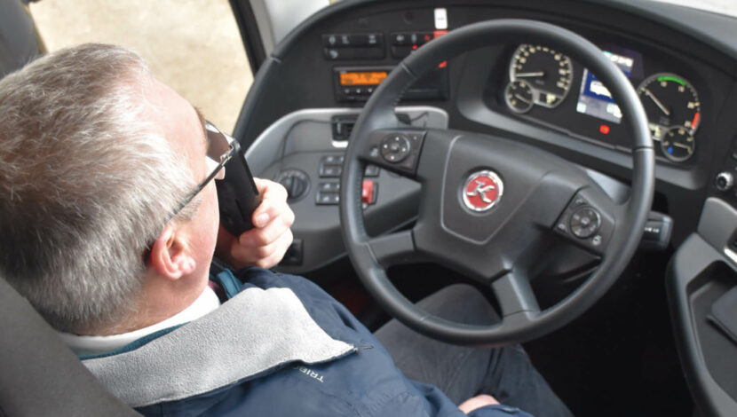 Poste de conduite d’un autocar Viabus